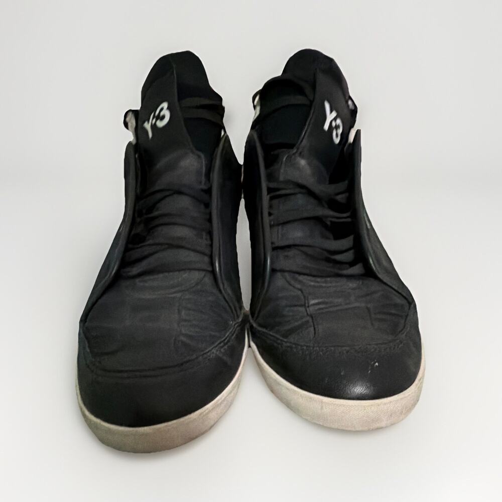 Y-3 Yohji Yamamoto Black/Red/White High Top Lace-Up Athletic Sneakers G64108